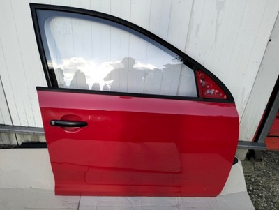 Skoda rapid двері перед праве lf3k sedan фото №1