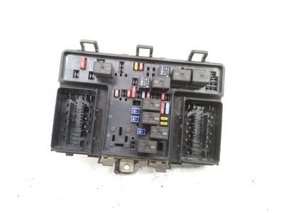 Ford fusion ii 2016 рамка / модуль предохранителей фото №1