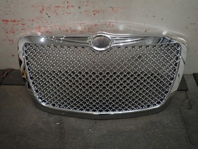 Решітка радіатора chrysler 300c 2004- замінник bentley фото №1