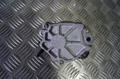 Насос вакуум citroen ford peugeot 1.6hdi 9804021880 фото №1