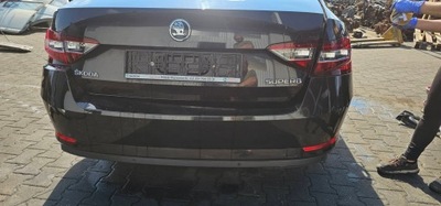 Бампер задня lf9r хетчбек skoda superb iii фото №1