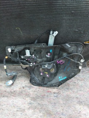 Підйомник скло перед правий mazda 3 iii bm bjs75897x фото №1