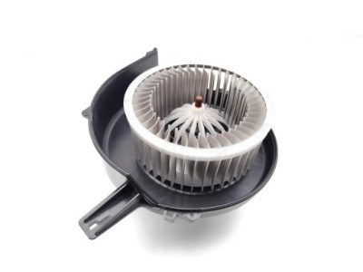 Audi a1 1.6 tdi дизель 85kw 115 hp 6r2819015 фото №1