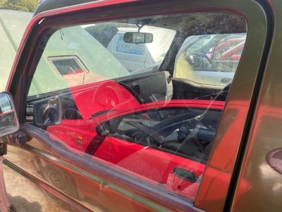 Kia retona скло двері лівий перед водія фото №1