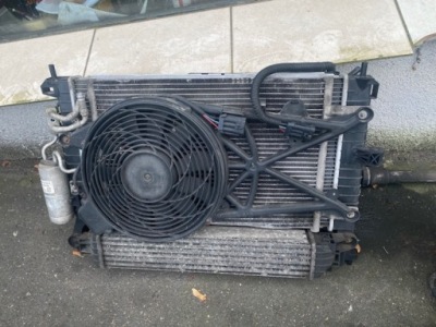 Opel meriva a радиатор 1,7 dtr 110-125km фото №1