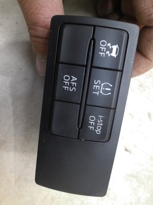 Кнопка кнопки mazda 3 bm 13- gkm266170a фото №1