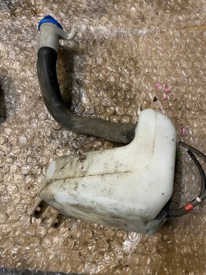 Freelander i бачок омивача фото №1