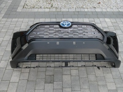 Бампер, решётка радиатора, значок toyota rav-4 гибрид фото №1