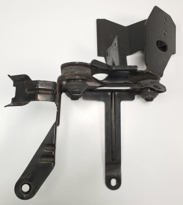 Кронштейн кронштейн насоса abs mercedes ml w164 фото №1