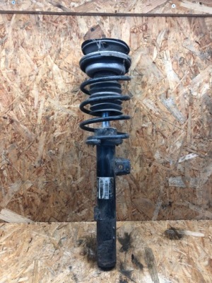 Правий амортизатор перед bmw e90 e91 6786008 d3 пружина фото №1