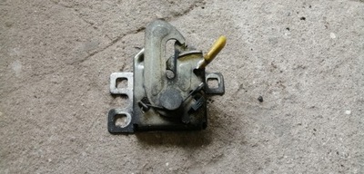 Alfa romeo giulietta замок капот фото №1