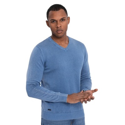 Męski sweter washowany z dekoltem w serek niebieski V4 OM-SWOS-0108 L
