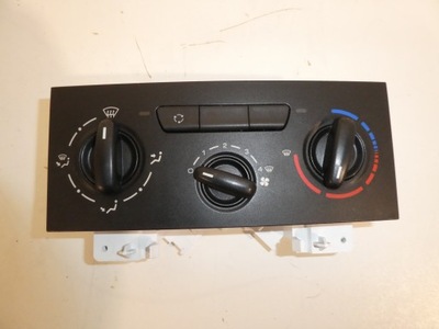 Консоль панель обдув peugeot expert ii a42102400 фото №1