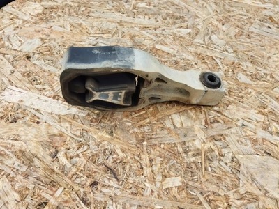 Opel grandland кронштейн коробки передач фото №1