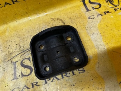 Основа кріплення ресора кронштейн ресора toyota hilux viii 8 фото №1