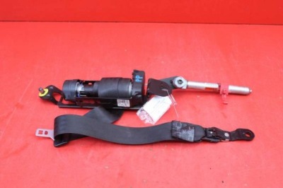 Pas безопасности правый перед 6841791 volvo s60 1 i 04-09 фото №1