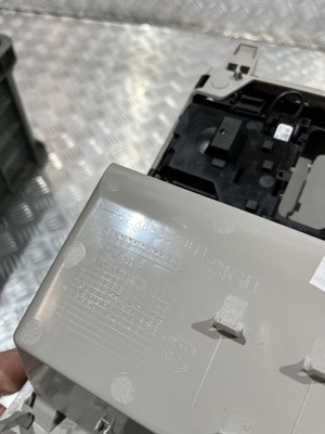 Лампа потолочный skoda scala 19- 657868837b фото №1