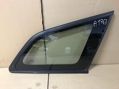 Toyota corolla e21 kombi стекло правый задняя фото №1