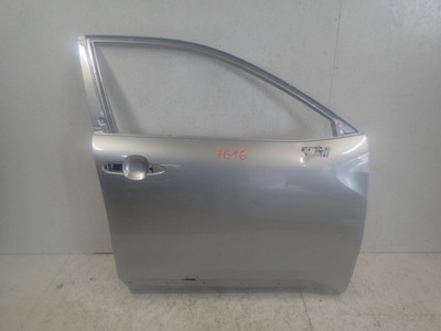 Дверь правое передние правый перед toyota corolla cross 2022- фото №1