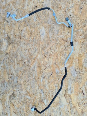 Audi q3 8u шланг кондиционера 8u0816741e фото №1