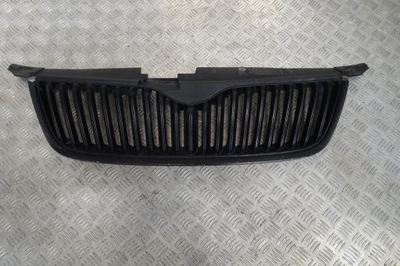 Skoda yeti - решётка радиатора 5l0853668 фото №1