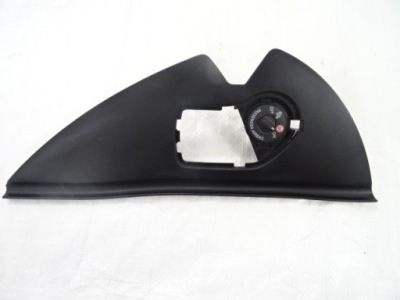 Renault kadjar lift правая защита консоли заглушка 689205287r фото №1