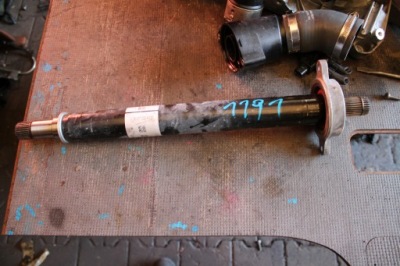 548. приводной вал правая mercedes a1773304001 фото №1