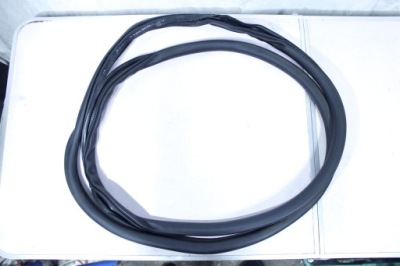 Audi a8 прокладка двері перед 4n0831721c фото №1