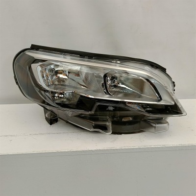 Лампа правая перед peugeot expert iii traveller po 2016 фото №1