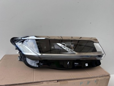 Vw touareg 761 лампа правая перед 761941774 оригинал фото №1