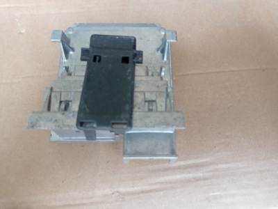 Renault captur ii kamrera стекло ассистент переключения поперечина 284629765r фото №1