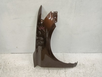 Крила правий перед передній lexus ct 10- фото №1