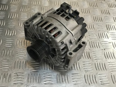 Генератор mercedes w205 оригинальный номер 0009062822 фото №1