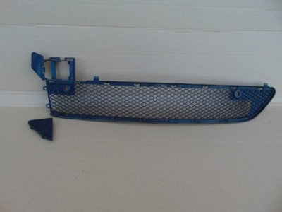 Mercedes b-klasa w246 решітка середня бампера перед a2468852222 фото №1