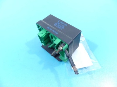 Реле свічка розжарювання peugeot 607 9639912580 фото №1