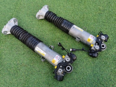 Mercedes gle gls 167 амортизатор правий задня фото №1