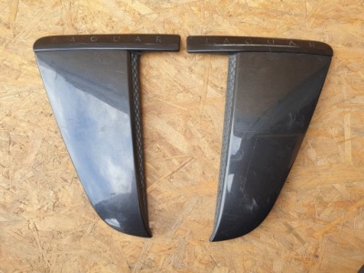 Jaguar xf решітка крила ліва фото №1