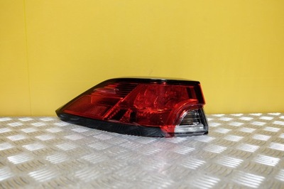 Toyota corolla cross 2020- лампа задняя левая led usa фото №1