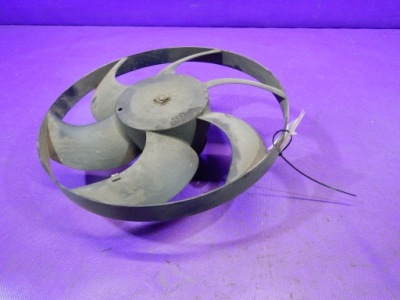 Freelander i 98- 1,8 вентилятор радіатора 9020811 фото №1