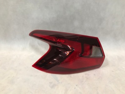 Hyundai i20 iii 21- лампа задняя левая обычная фото №1