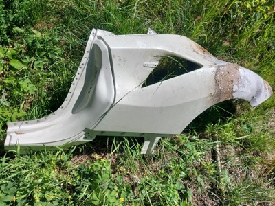 Крила лівий задня ferrari 488 gtb фото №1