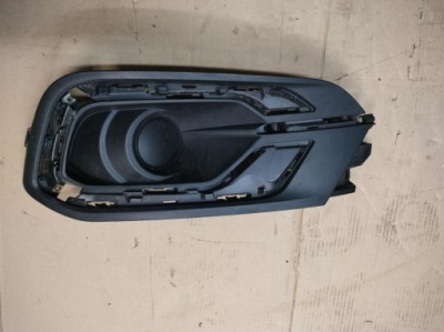 Решітка заглушка протитуманної фари бампера перед fiat tipo ii lift оригінальний номер żadnej ryski фото №1