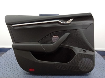 Octavia iv hb обшивка оббивка двері перед ліва фото №1