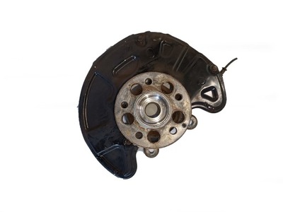 Поворотный кулак правый перед mercedes c218 x218 4matic фото №1