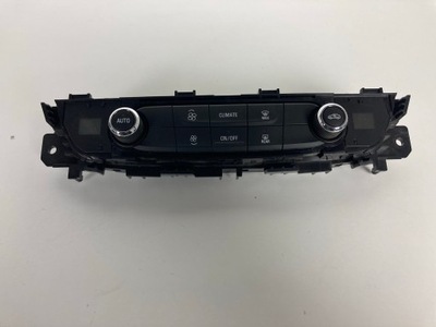 Opel insignia b панель обдув 39177120 фото №1