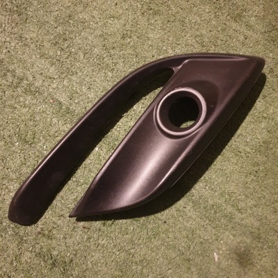 Решітка бампера лівий перед mazda 3 bm lift фото №1