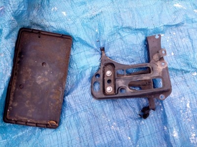 Toyota verso 09- основание аккумулятор дизель фото №1