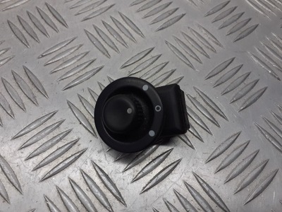 Панель регулировки зеркал renault megane ii 8200002442 фото №1