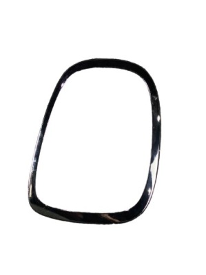 Mini cooper f55 f56 рамка лампи права задній хром фото №1