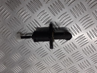 Помпа зчеплення skoda fabia i 1.4 фото №1